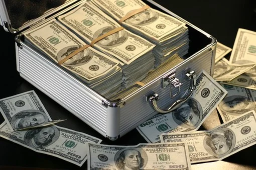 公司注冊(cè)還需要實(shí)繳注冊(cè)資金嗎？填寫(xiě)多少合適？