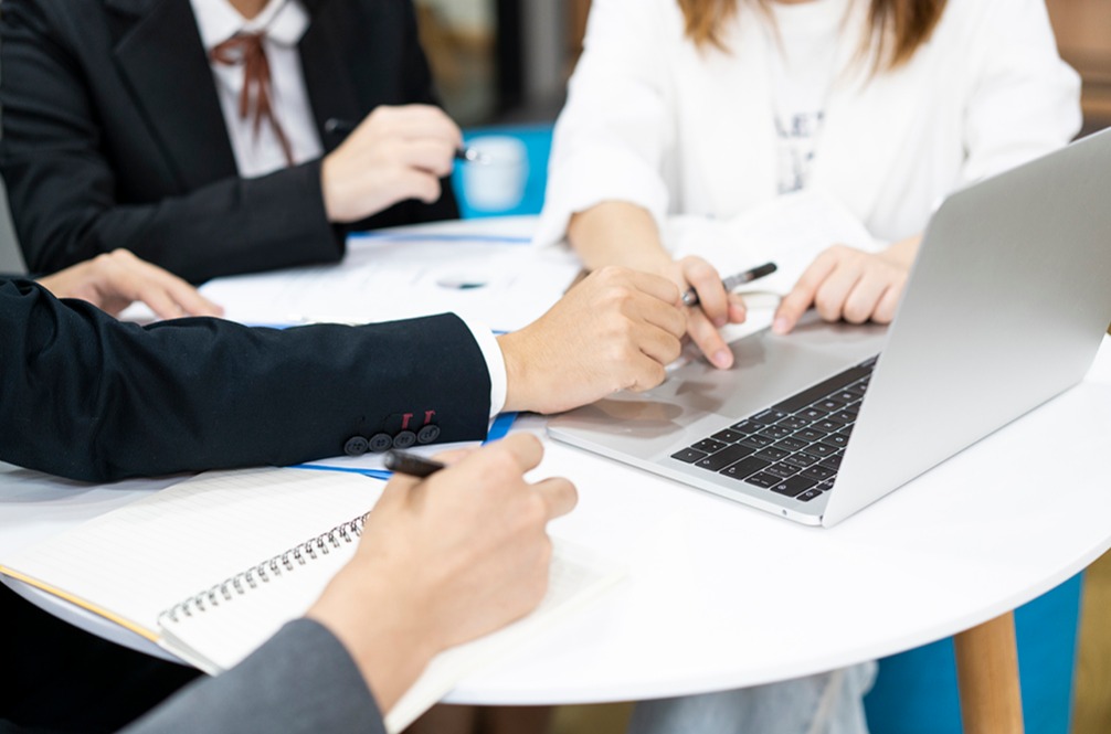 香港和新加坡公司記賬報稅：如何擴大您的業(yè)務影響力