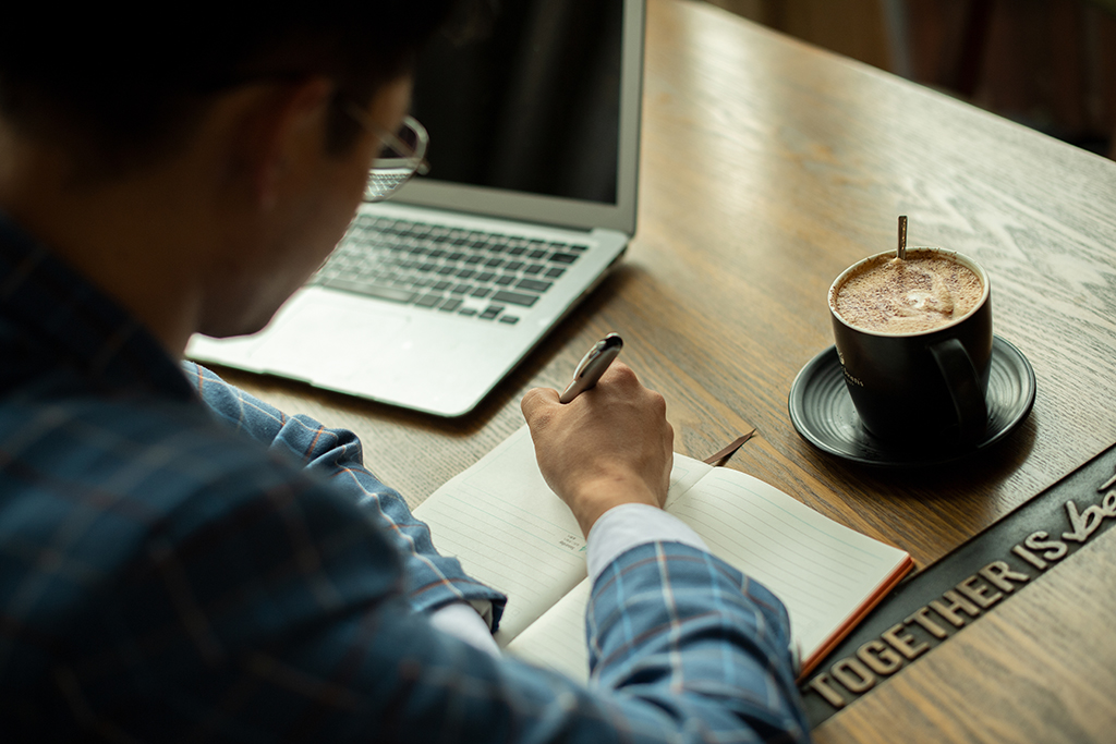 如何幫助內(nèi)地人在美國注冊公司及開戶指南 如何幫助內(nèi)地人在美國注冊公司及開戶指南