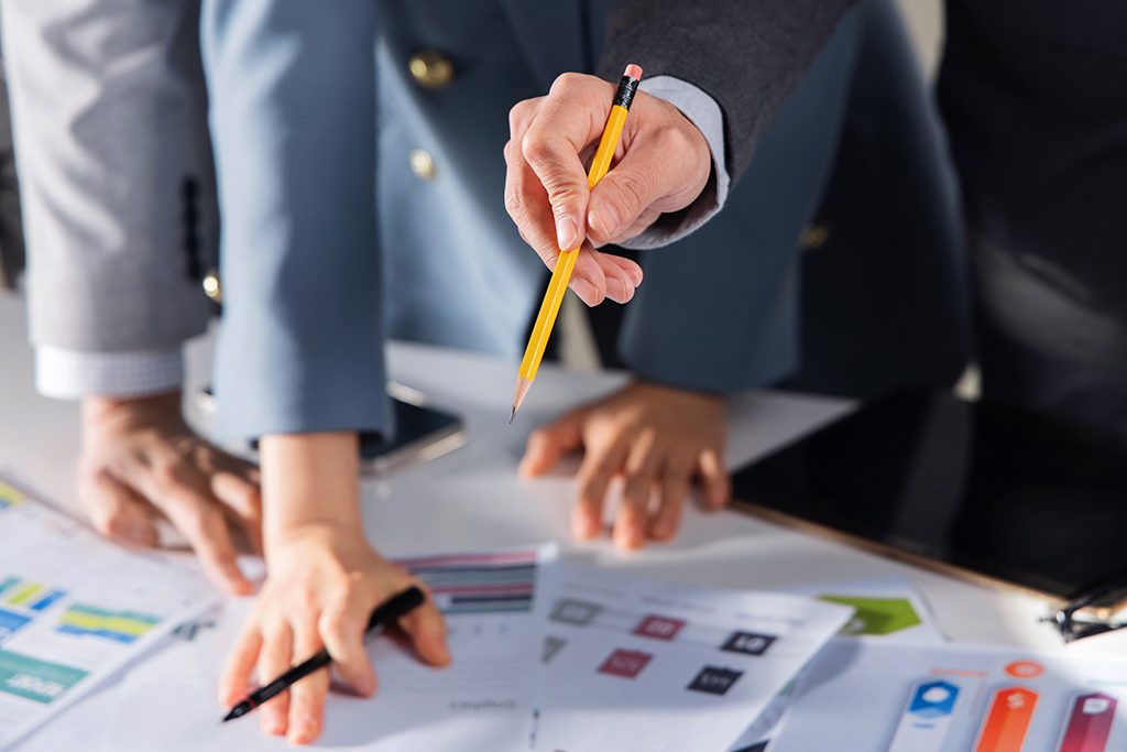 企業(yè)所得稅匯算清繳調(diào)整項(xiàng)，匯算清繳依據(jù)